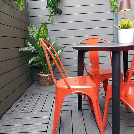 Lägenhet Petite Maison Elegante Monolocale Con Terrazza