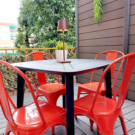 Petite Maison Elegante Monolocale Con Terrazza *