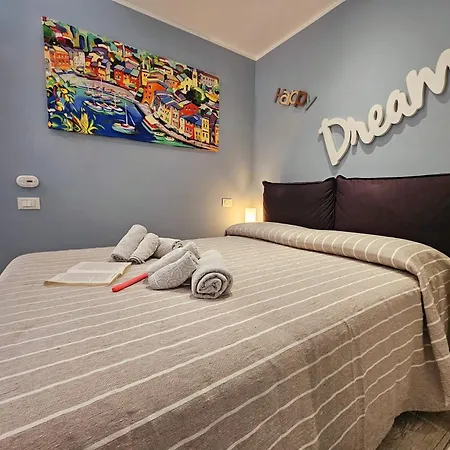 Petite Maison Elegante Monolocale Con Terrazza Lägenhet