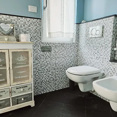 Petite Maison Elegante Monolocale Con Terrazza Lägenhet *